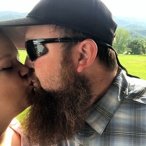 Meet your Posher, Candice